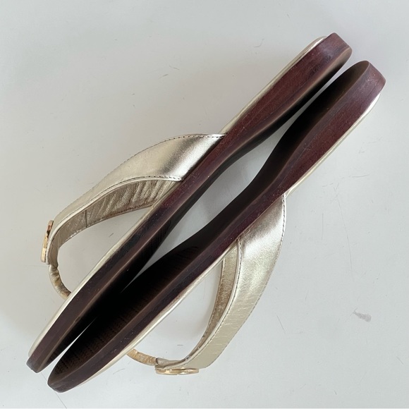 Tory Burch Benton Metallic Leather Thong Flip Flop Sandals 5M Spark Gold - Picture 8 of 12